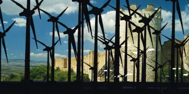 Lucera Non Tace e il fondo di investimento inglese dietro gli ecomostri eolici