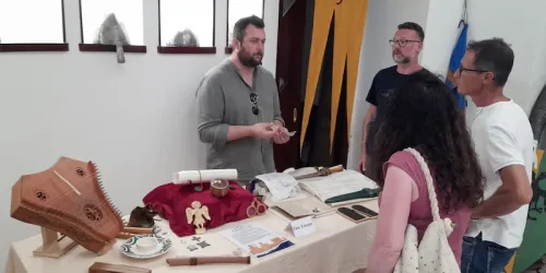 Lucera. Successo inaspettato per la presentazione e la mostra di Luceria 1269