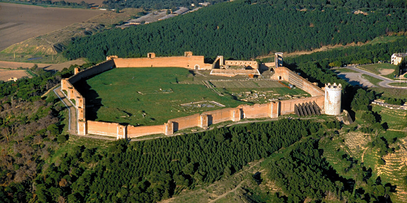 “Cantieri aperti: palatium federiciano e fortezza angioina di Lucera”