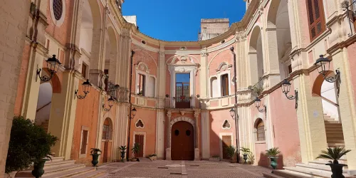 Lucera. «Non l'ho avuto, non l'abbiamo avuto un vescovo»