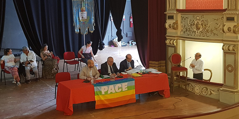 Vincenzo Checchia e l'area di sgambamento per i cani nella zona Lucera 2