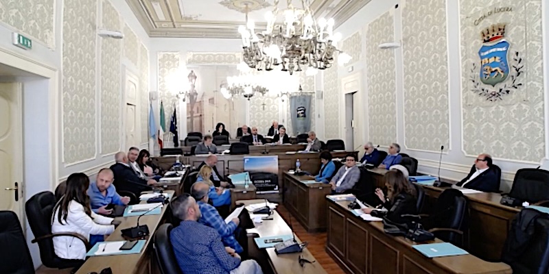 Lucera. Capurso, Borse di Studio Convitto, Ripatetta, Palazzetto, AQP, Referendum